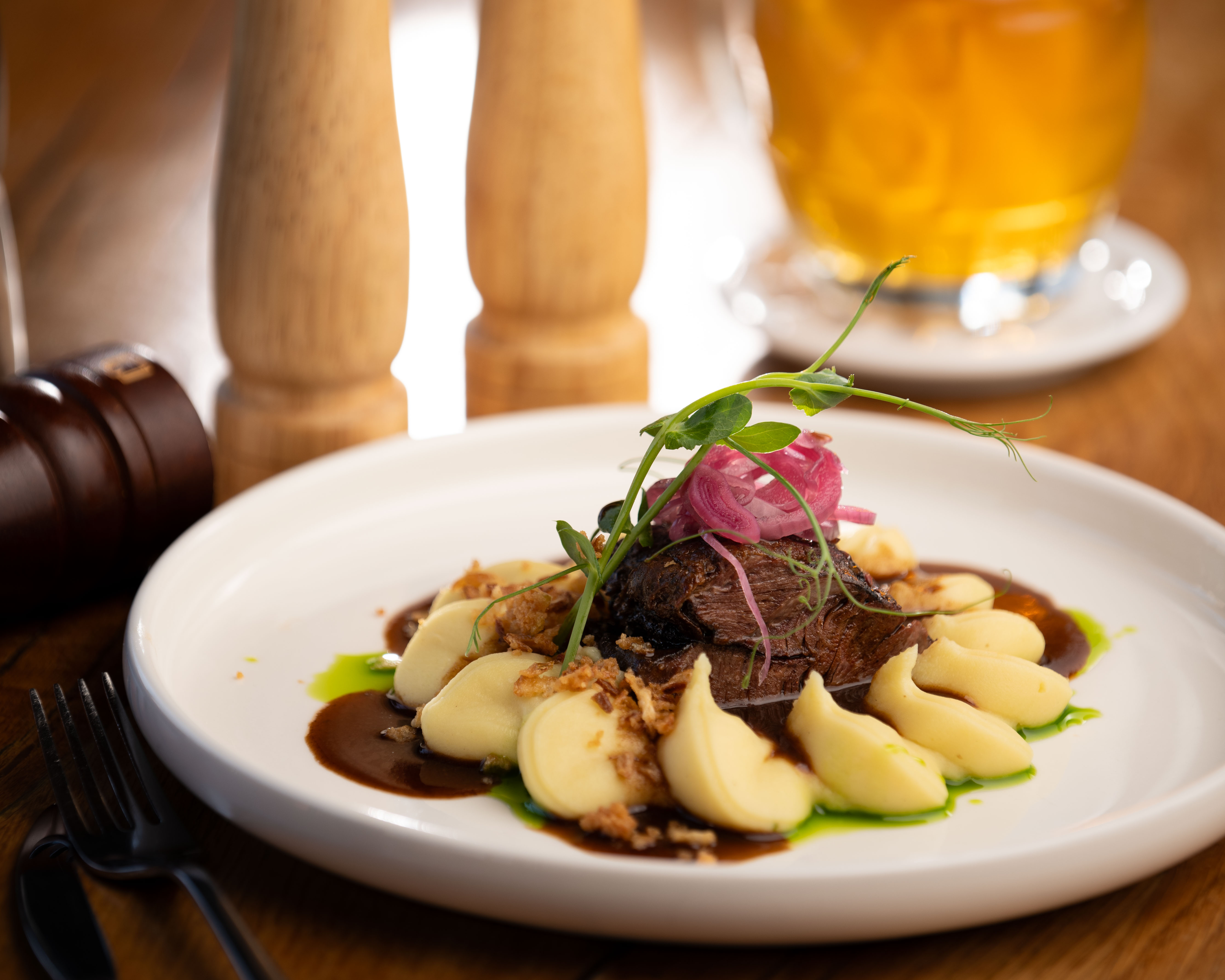 Jedlo Fabrica Bistro